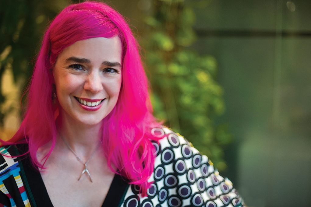 Laini Taylor_Author Photo_AliSmith credit